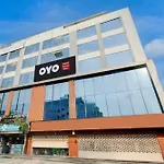 Hotel O Urban Hive
