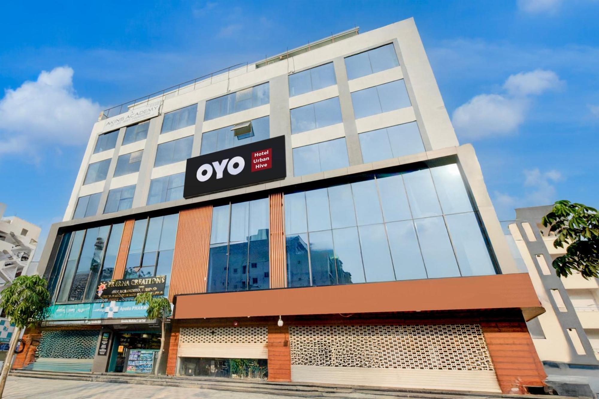 O Urban Hive Hotel 3*