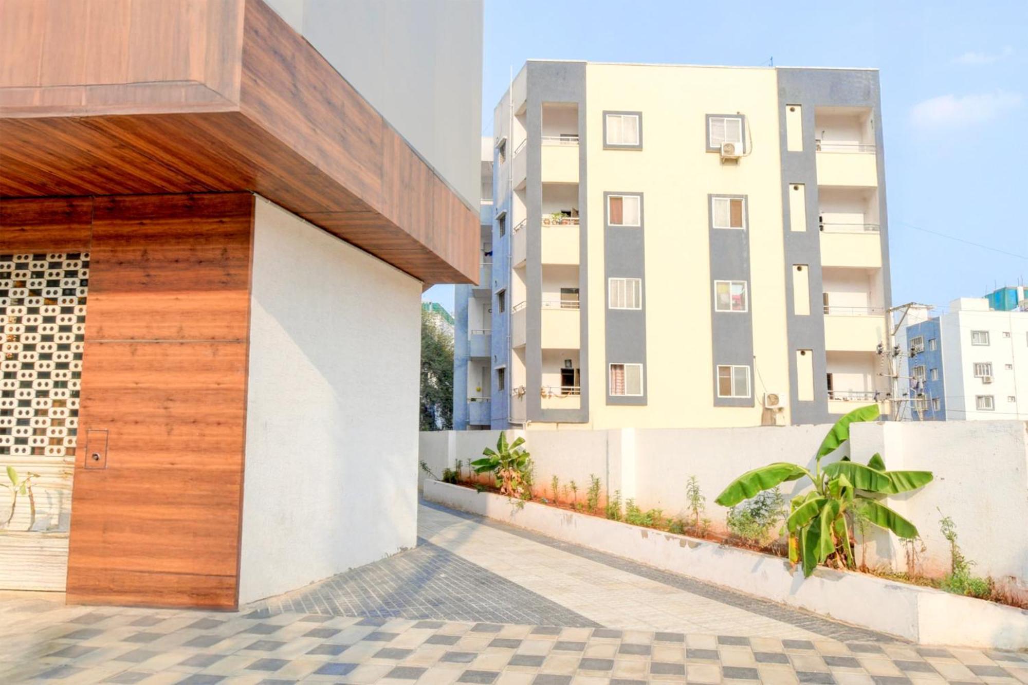 O Urban Hive Hotel 3*
